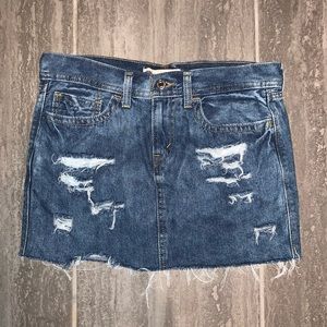 Levi’s jean skirt
